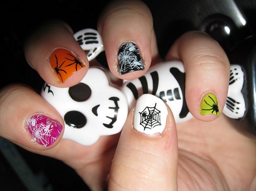 Happy Halloween Nails Design